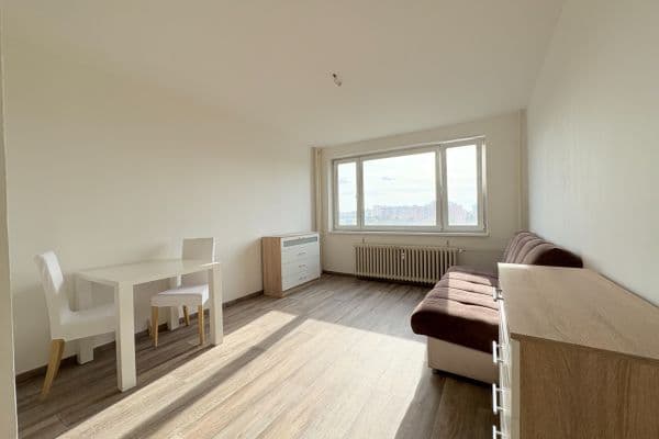 Pronájem bytu 2+kk 46 m², Bajkonurská, Praha Pronájem bytu 2+kk 46 m², Bajkonurská, Praha