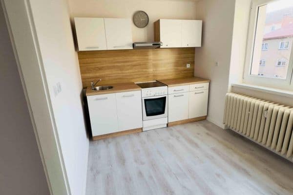 Prodej bytu 1+1 30 m², Moskevské náměstí, Teplice Prodej bytu 1+1 30 m², Moskevské náměstí, Teplice