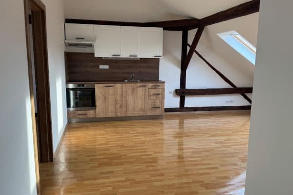 Pronájem bytu 3+kk 92 m², Jablonského, Louny Pronájem bytu 3+kk 92 m², Jablonského, Louny