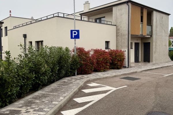 Pronájem bytu 3+1 72 m², Turbínová, Bratislava Pronájem bytu 3+1 72 m², Turbínová, Bratislava