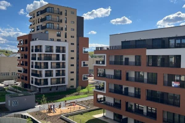 Pronájem bytu 1+kk 32 m², Poděbradská, Praha Pronájem bytu 1+kk 32 m², Poděbradská, Praha