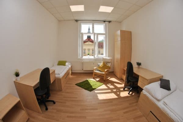 Pronájem bytu 4+1 145 m², Dominikánské náměstí, Brno, Jihomoravský kraj Pronájem bytu 4+1 145 m², Dominikánské náměstí, Brno, Jihomoravský kraj