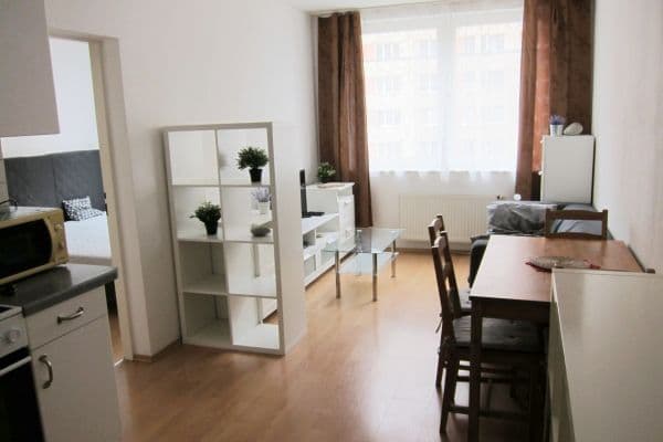 Pronájem bytu 2+kk 36 m², Hnězdenská, Hlavní město Praha Pronájem bytu 2+kk 36 m², Hnězdenská, Hlavní město Praha