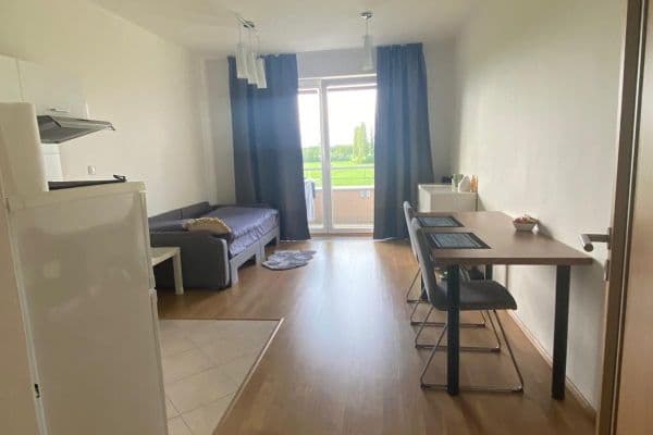 Pronájem bytu 1+kk 32 m², Kadečkové, Praha Pronájem bytu 1+kk 32 m², Kadečkové, Praha