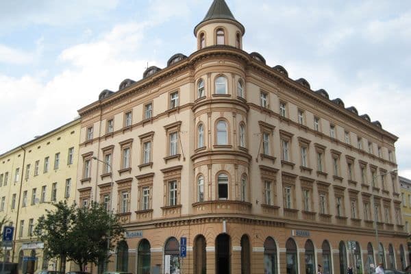 Pronájem nebytového prostoru 111 m², Karlínské náměstí, Hlavní město Praha Pronájem nebytového prostoru 111 m², Karlínské náměstí, Hlavní město Praha