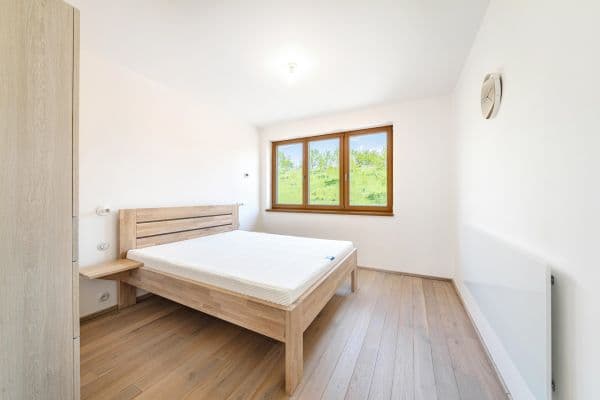 Prodej bytu 3+1 83 m², Nový Hrozenkov Prodej bytu 3+1 83 m², Nový Hrozenkov