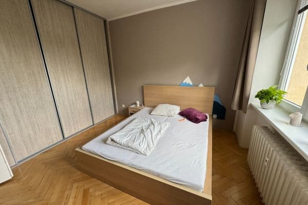 Pronájem bytu 3+1 76 m², Durďákova, Brno Pronájem bytu 3+1 76 m², Durďákova, Brno