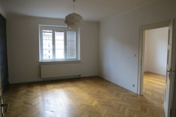 Pronájem bytu 3+1 108 m², Botanická, Brno Pronájem bytu 3+1 108 m², Botanická, Brno