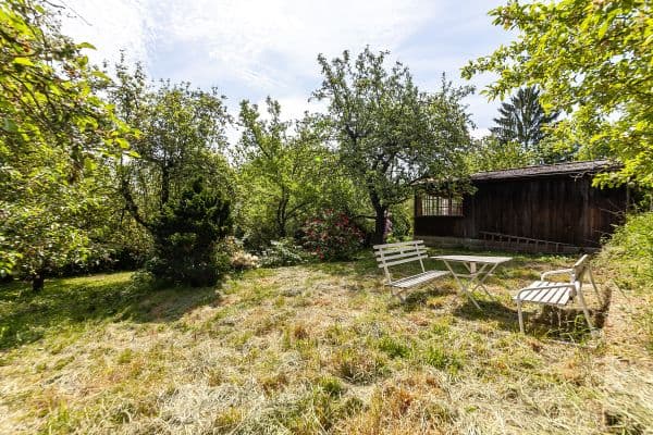 Prodej pozemku 1.552 m², Na Vinicích, Prodej pozemku 1.552 m², Na Vinicích,