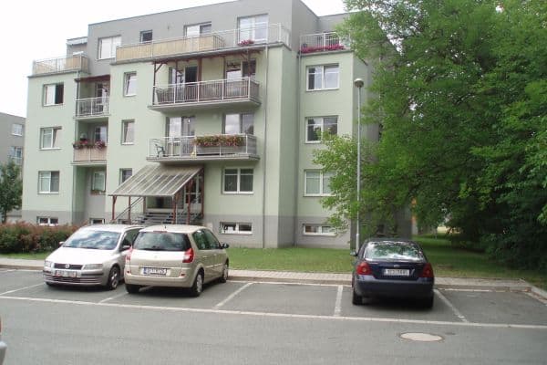 Pronájem bytu 2+kk 47 m², Dubová, Pardubice Pronájem bytu 2+kk 47 m², Dubová, Pardubice