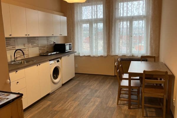 Pronájem bytu 1+1 43 m², Nuselská, Praha Pronájem bytu 1+1 43 m², Nuselská, Praha