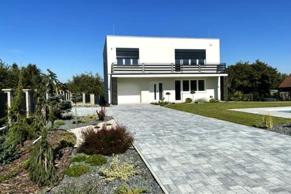 Pronájem domu 280 m², pozemek 900 m², Sulická, Sulice Pronájem domu 280 m², pozemek 900 m², Sulická, Sulice