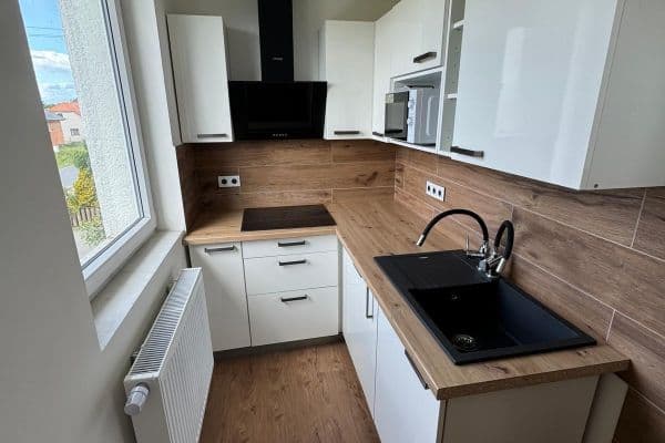 Pronájem bytu 2+kk 60 m², Choťánky Pronájem bytu 2+kk 60 m², Choťánky