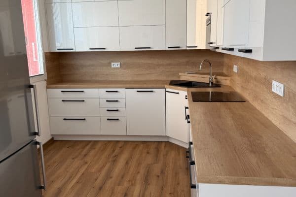 Pronájem bytu 3+kk 60 m², Nerudova, Kolín, Středočeský kraj Pronájem bytu 3+kk 60 m², Nerudova, Kolín, Středočeský kraj