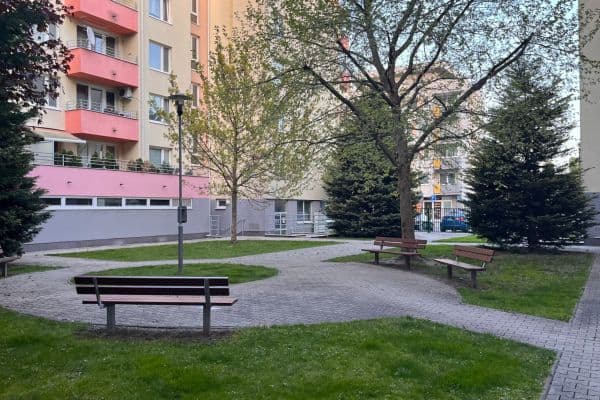 Prodej bytu 2+1 80 m², Na križovatkách, Ružinov Prodej bytu 2+1 80 m², Na križovatkách, Ružinov