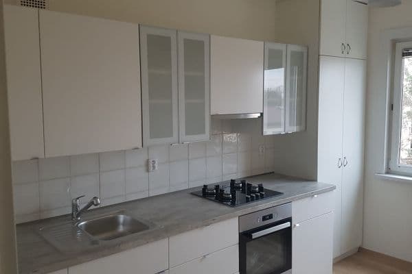 Pronájem bytu 2+1 75 m², Nučická, Praha Pronájem bytu 2+1 75 m², Nučická, Praha