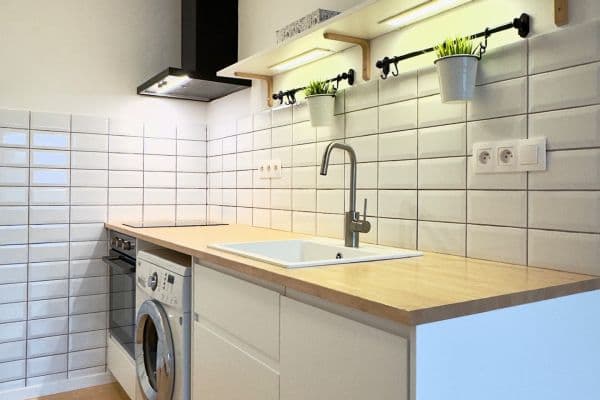 Pronájem bytu 2+kk 44 m², Sulova, Praha Pronájem bytu 2+kk 44 m², Sulova, Praha