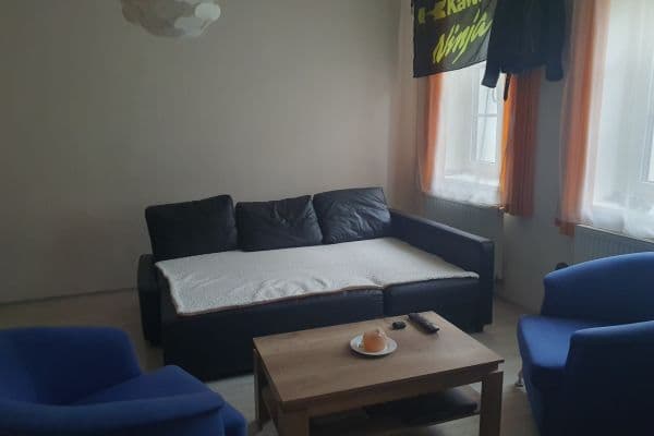 Pronájem bytu Garsoniéra 50 m², Novohradská, České Budějovice Pronájem bytu Garsoniéra 50 m², Novohradská, České Budějovice