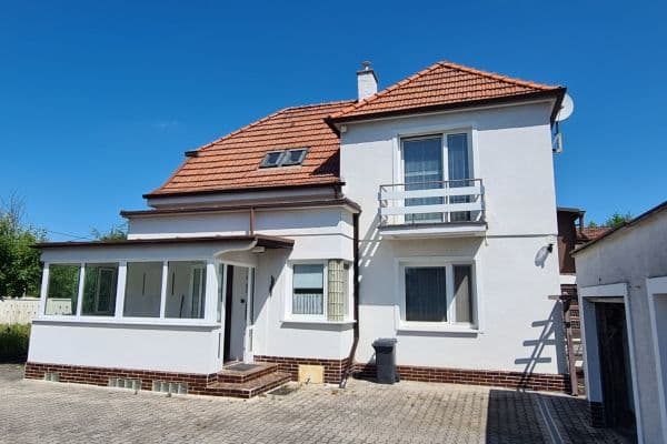 Prodej domu 142 m², pozemek 451 m², Západní, Hovorčovice Prodej domu 142 m², pozemek 451 m², Západní, Hovorčovice