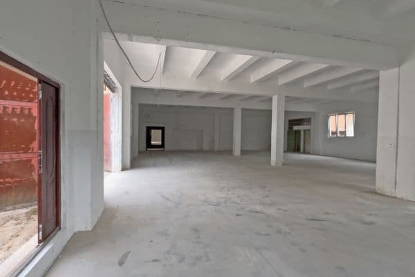 Pronájem nebytového prostoru 700 m², Jílové u Prahy Pronájem nebytového prostoru 700 m², Jílové u Prahy
