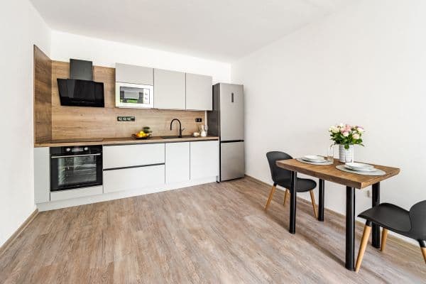 Prodej bytu 3+kk 62 m², Krčínova, České Budějovice, Jihočeský kraj Prodej bytu 3+kk 62 m², Krčínova, České Budějovice, Jihočeský kraj