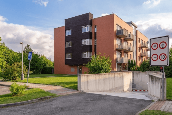 Pronájem bytu 2+kk 50 m², Mírového hnutí, Praha Pronájem bytu 2+kk 50 m², Mírového hnutí, Praha