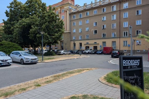 Pronájem nebytového prostoru 12 m², Alšovo náměstí, Pronájem nebytového prostoru 12 m², Alšovo náměstí,