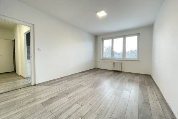 Pronájem bytu 1+1 39 m², Lumírova, Ostrava Pronájem bytu 1+1 39 m², Lumírova, Ostrava