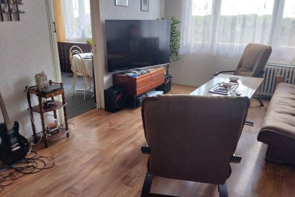 Prodej bytu 3+1 74 m², Nad Lesním divadlem, Praha Prodej bytu 3+1 74 m², Nad Lesním divadlem, Praha
