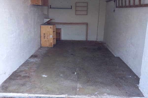 Pronájem garáže 17 m², U Zvoničky, Hradec Králové Pronájem garáže 17 m², U Zvoničky, Hradec Králové