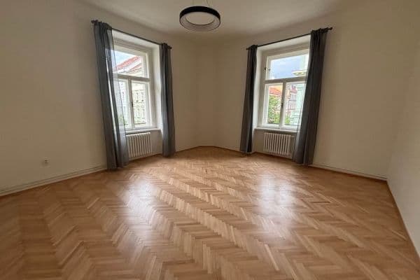 Pronájem bytu 1+1 59 m², Americká, Hlavní město Praha Pronájem bytu 1+1 59 m², Americká, Hlavní město Praha