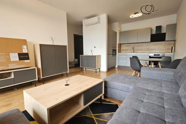 Pronájem bytu 2+1 57 m², Ružinov Pronájem bytu 2+1 57 m², Ružinov