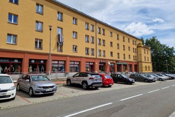 Pronájem nebytového prostoru 89 m², Slovenského národního povstání,  Pronájem nebytového prostoru 89 m², Slovenského národního povstání,