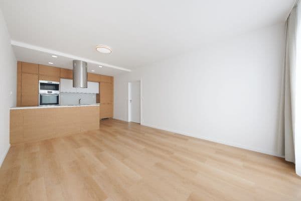Pronájem bytu 4+kk 94 m², Terezínská, Praha Pronájem bytu 4+kk 94 m², Terezínská, Praha