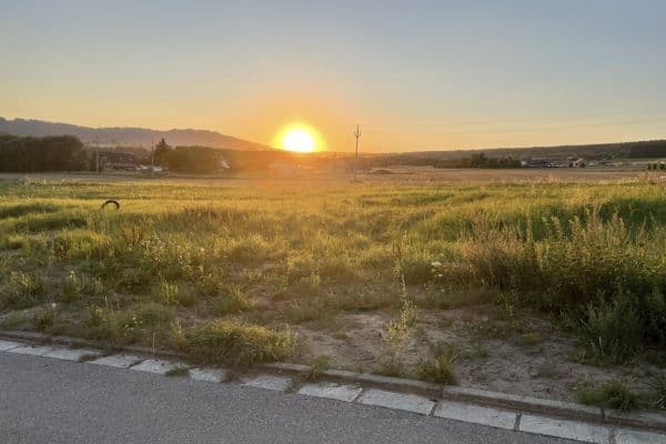 Prodej pozemku 803 m², Dvůr Králové nad Labem, Královéhradecký kraj Prodej pozemku 803 m², Dvůr Králové nad Labem, Královéhradecký kraj