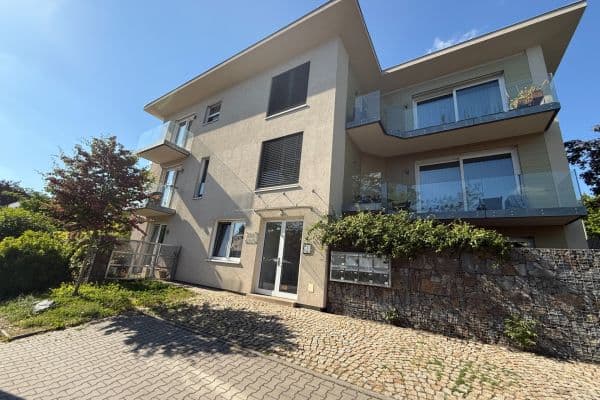 Pronájem bytu 1+kk 44 m², Trojská, Hlavní město Praha Pronájem bytu 1+kk 44 m², Trojská, Hlavní město Praha