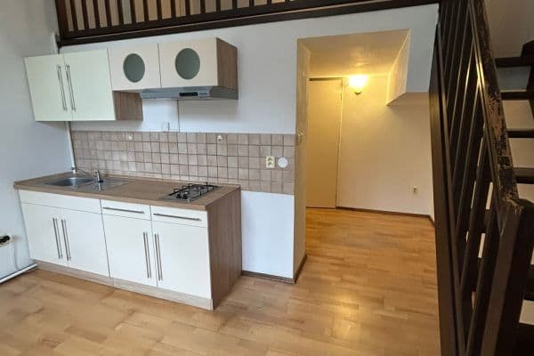 Prodej bytu 1+kk 20 m², Nedvědovo náměstí, Hlavní město Praha Prodej bytu 1+kk 20 m², Nedvědovo náměstí, Hlavní město Praha