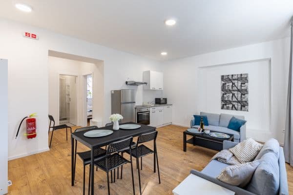 Pronájem bytu 2+1 40 m², Levická, Ružinov Pronájem bytu 2+1 40 m², Levická, Ružinov