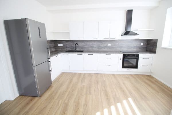 Pronájem bytu 3+kk 79 m², Ve svahu, Pronájem bytu 3+kk 79 m², Ve svahu,
