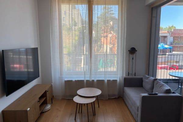 Pronájem bytu 1+kk 33 m², Vladimíra Kobranova, Praha Pronájem bytu 1+kk 33 m², Vladimíra Kobranova, Praha