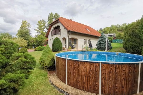 Prodej domu 282 m², pozemek 3.345 m², Přerov nad Labem Prodej domu 282 m², pozemek 3.345 m², Přerov nad Labem