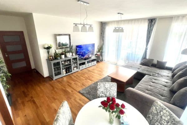 Pronájem bytu 4+kk 90 m², Sazovická, Praha Pronájem bytu 4+kk 90 m², Sazovická, Praha