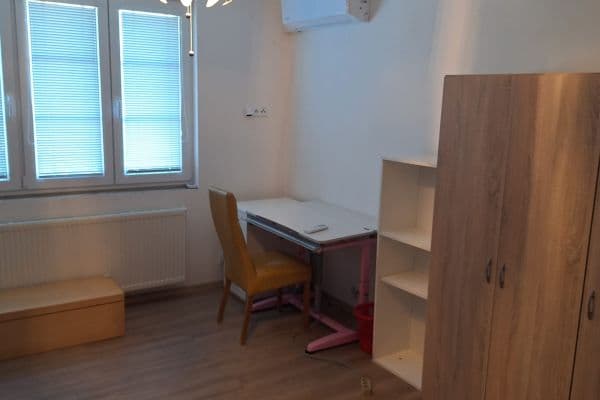 Pronájem bytu 1+kk 24 m², Tálínská, Praha Pronájem bytu 1+kk 24 m², Tálínská, Praha