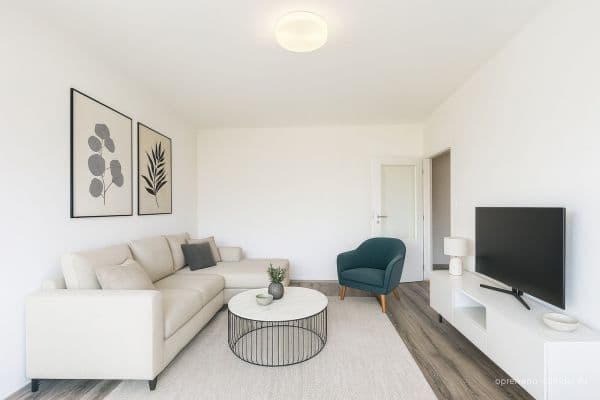 Pronájem bytu 3+1 61 m², Zahradní, Frýdek-Místek Pronájem bytu 3+1 61 m², Zahradní, Frýdek-Místek