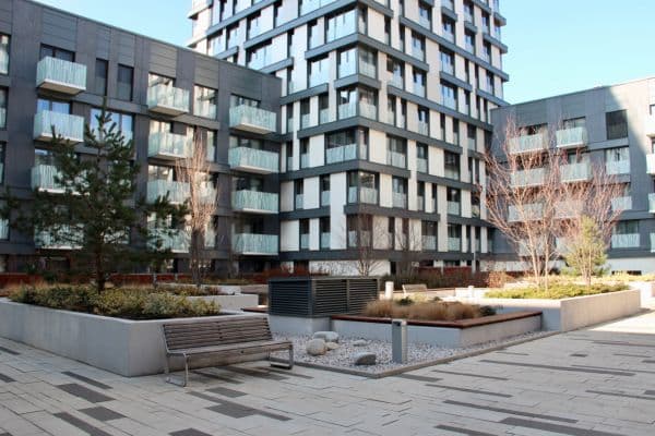 Pronájem bytu 1+kk 58 m², Olšanská, Praha Pronájem bytu 1+kk 58 m², Olšanská, Praha