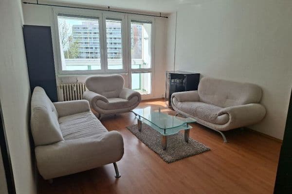 Prodej bytu 3+1 81 m², Nechvílova, Praha Prodej bytu 3+1 81 m², Nechvílova, Praha