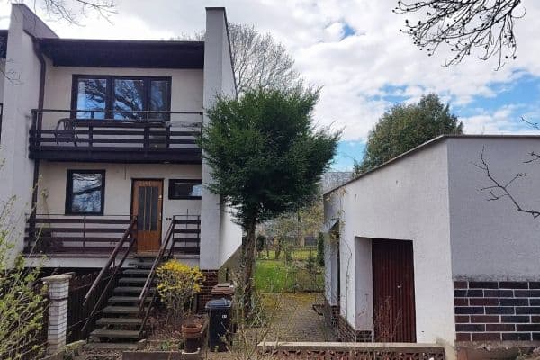 Prodej domu 204 m², pozemek 430 m², Brozanská, Pardubice Prodej domu 204 m², pozemek 430 m², Brozanská, Pardubice