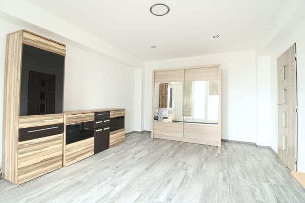Pronájem bytu 3+kk 90 m², tř. Václava Klementa,  Pronájem bytu 3+kk 90 m², tř. Václava Klementa,