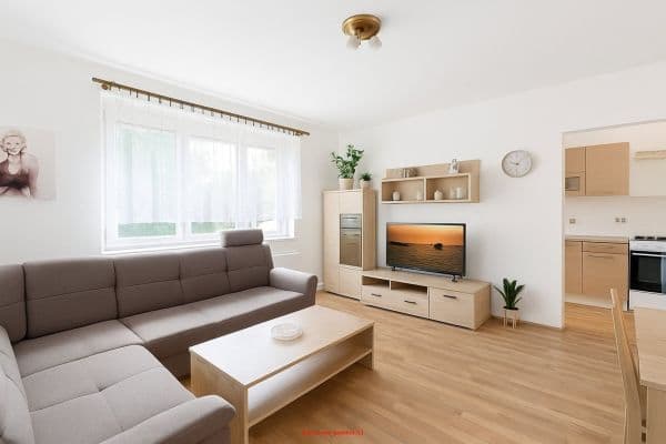 Pronájem bytu 3+1 67 m², Gagarinova, Pronájem bytu 3+1 67 m², Gagarinova,