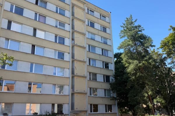 Prodej bytu 4+1 80 m², Františka Chlouby, Louny Prodej bytu 4+1 80 m², Františka Chlouby, Louny